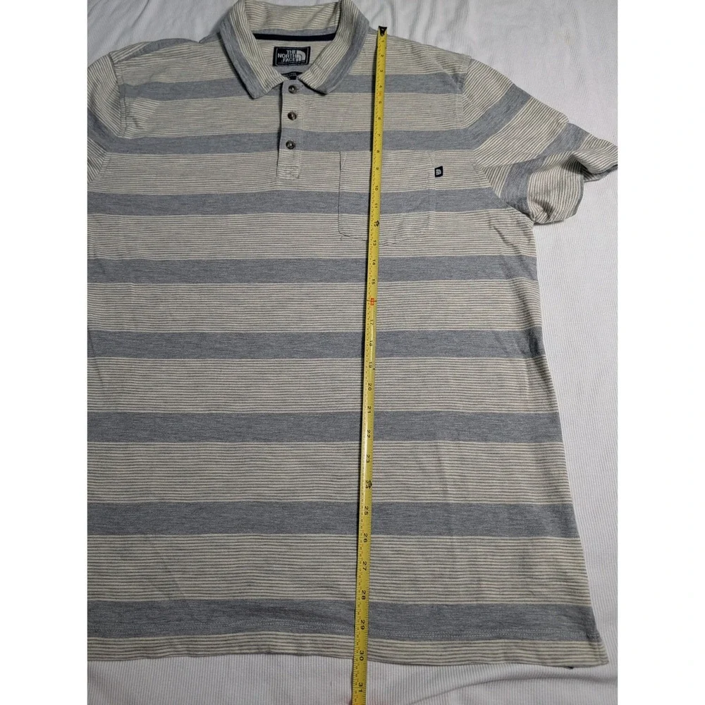 The North Face Mens XL Gray Striped Short Sleeve Pocket Polo Cotton Blend 659